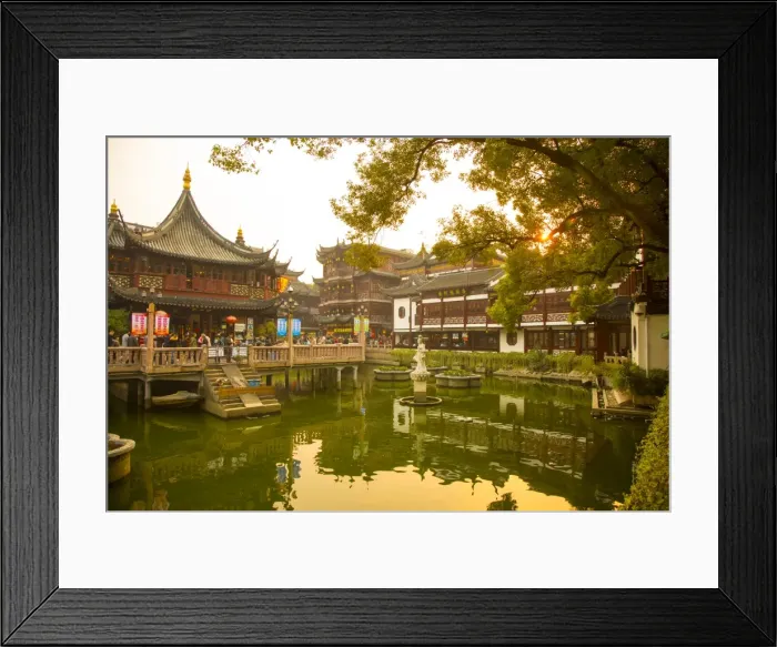 Framed Print : YuYuan Gardens and Bazaar, Old Town, Shanghai, China Framed Print : YuYuan Gardens and Bazaar, Old Town, Shanghai, China