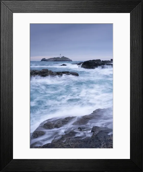 Framed Print : Crashing Atlantic waves near Godrevy Lighthouse, Cornwall, England. Winter (February)
