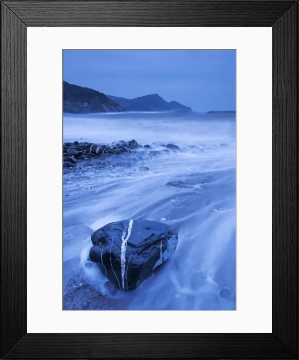 Framed Print : Atlantic waves crash against the shores of Crackington Haven on a stormy winter day Framed Print : Atlantic waves crash against the shores of Crackington Haven on a stormy winter day