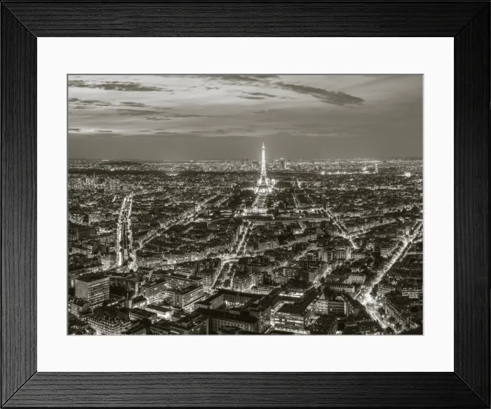 Framed Print : Dusk view over Eiffel Tower & Paris, France Framed Print : Dusk view over Eiffel Tower & Paris, France