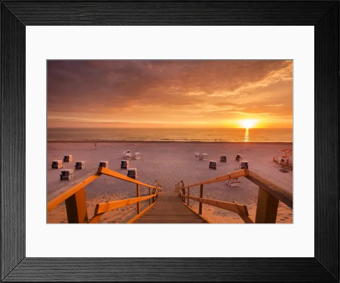 Framed Print : Sundown at beach, Sylt Island, Northern Frisia, Schleswig-Holstein, Germany Framed Print : Sundown at beach, Sylt Island, Northern Frisia, Schleswig-Holstein, Germany