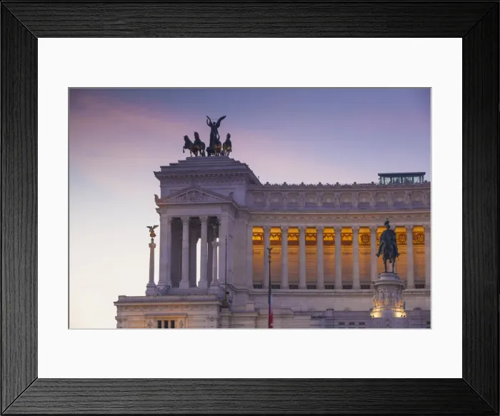 Framed Print : Italy, Lazio, Rome, Piazza Venezia, View looking towards Vittorio Emanuele II Monument Framed Print : Italy, Lazio, Rome, Piazza Venezia, View looking towards Vittorio Emanuele II Monument