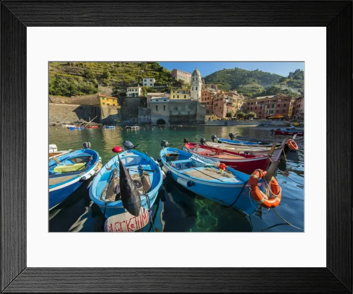 Framed Print : Moored fishing boats in the small port of Vernazza, Cinque Terre, Liguria, Italy