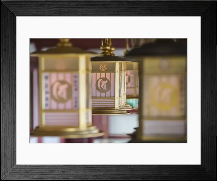 Framed Print : Lanterns at Shitenno-ji temple, Tennoji, Osaka, Kansai, Japan Framed Print : Lanterns at Shitenno-ji temple, Tennoji, Osaka, Kansai, Japan