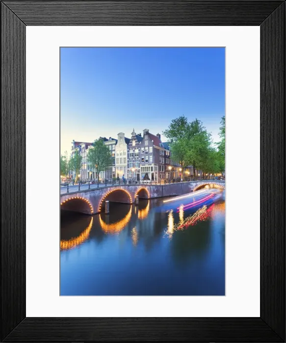 Framed Print : Netherlands, North Holland, Amsterdam. Keizersgracht The canal Framed Print : Netherlands, North Holland, Amsterdam. Keizersgracht The canal