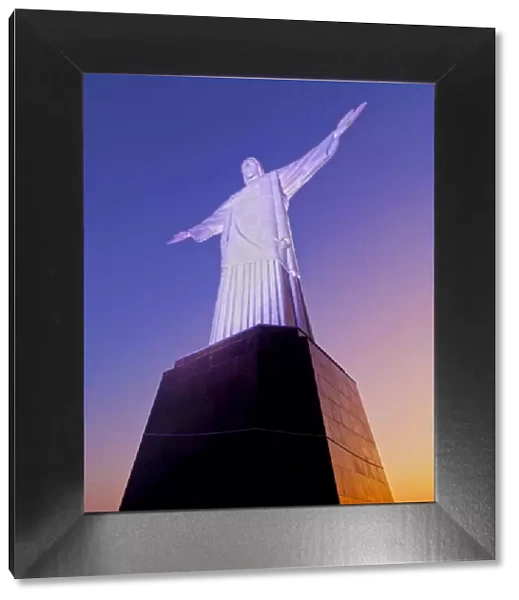 Brazil, State of Rio de Janeiro, City of Rio de Janeiro, Twilight view of the Christ