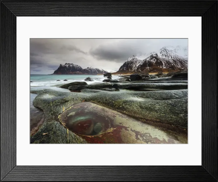 Framed Print : Lofoten, Norway. The famous eye of Utakleiv, one of the many features of the beach Framed Print : Lofoten, Norway. The famous eye of Utakleiv, one of the many features of the beach