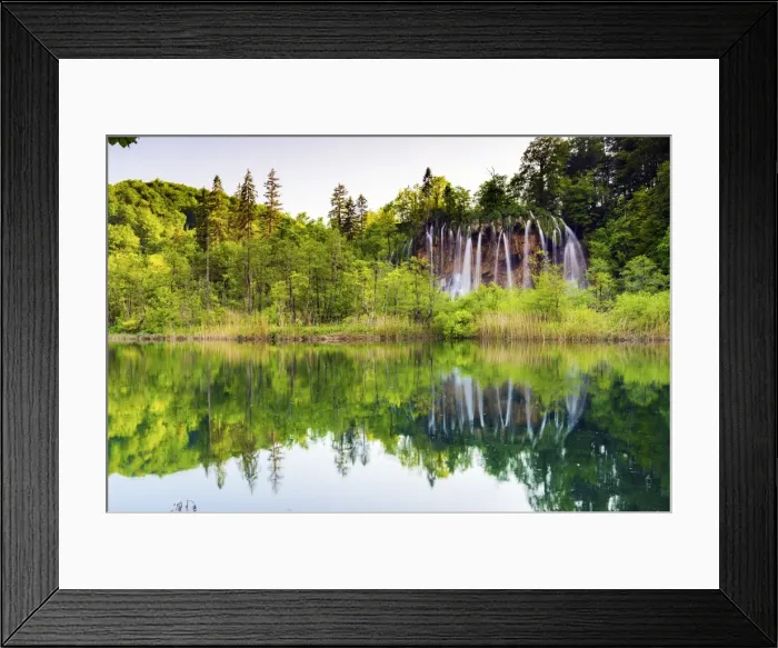 Framed Print : Croatia, Dalmatia, Karlovac, Plitvice, Plitvice national park, Waterfall at the high