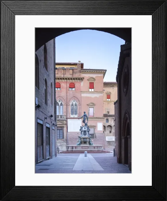 Framed Print : Italy, Italia. Emilia-Romagna, Bologna district, Bologna. Piazza del Nettuno, Fontana del Nettuno Framed Print : Italy, Italia. Emilia-Romagna, Bologna district, Bologna. Piazza del Nettuno, Fontana del Nettuno