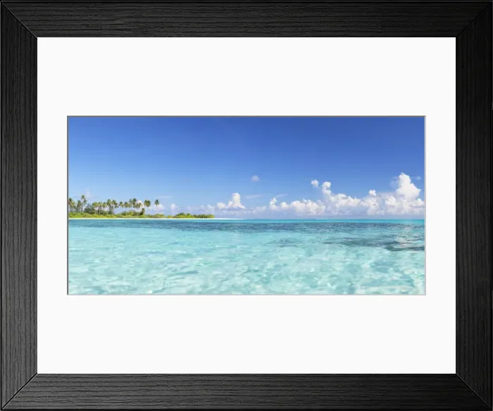Framed Print : Dream Island at Olhuveli Beach and Spa Resort, South Male Atoll, Kaafu Atoll, Maldives