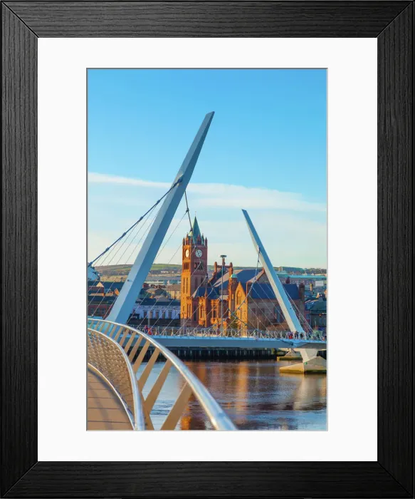 Framed Print : Northern Ireland, County Derry, Peace bridge Framed Print : Northern Ireland, County Derry, Peace bridge