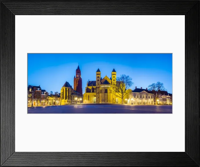 Framed Print : Vrijthof square at dusk, Mstricht, Limburg, Netherlands Framed Print : Vrijthof square at dusk, Mstricht, Limburg, Netherlands