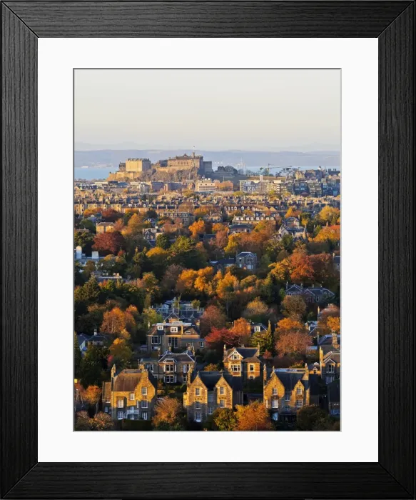 Framed Print : UK, Scotland, Lothian, Edinburgh, City Skyline with the Castle viewed from the Blackford Framed Print : UK, Scotland, Lothian, Edinburgh, City Skyline with the Castle viewed from the Blackford