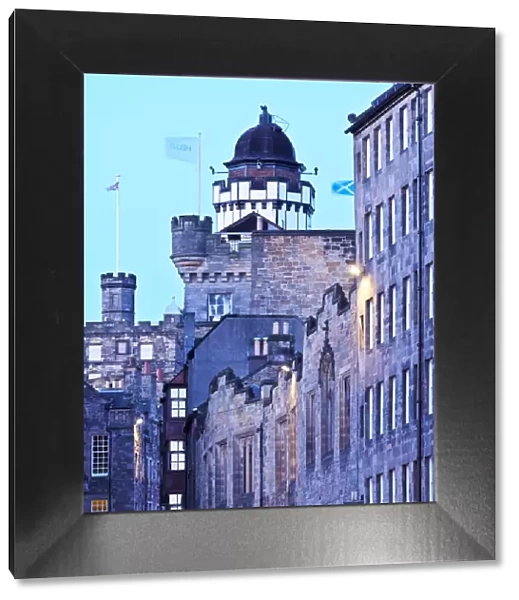 UK, Scotland, Lothian, Edinburgh, The Royal Mile, Twilight view of the Outlook Tower