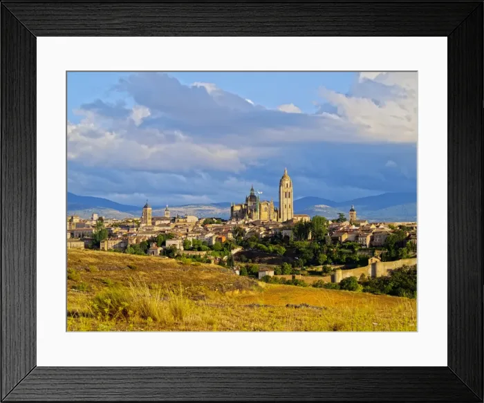 Framed Print : Spain, Castile and Leon, Segovia, View of the old town Framed Print : Spain, Castile and Leon, Segovia, View of the old town