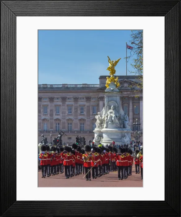Framed Print : UK, England, London, The Mall, Buckingham Palace, Changing of the Guard Framed Print : UK, England, London, The Mall, Buckingham Palace, Changing of the Guard