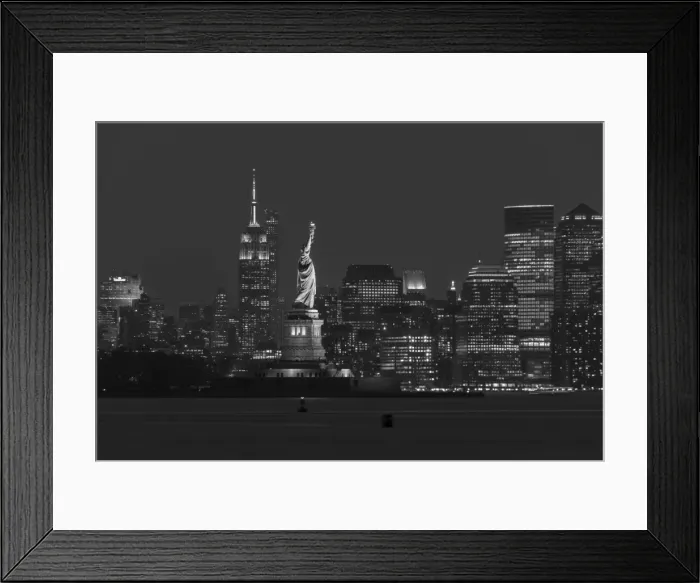 Framed Print : USA, New York, Manhattan, Skyline with Statue of Liberty Framed Print : USA, New York, Manhattan, Skyline with Statue of Liberty