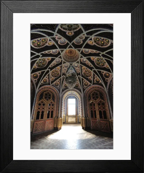 Framed Print : Palace of Sammezzano, Florence, Italy. The beautiful decor of the rooms inside Framed Print : Palace of Sammezzano, Florence, Italy. The beautiful decor of the rooms inside