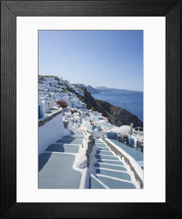 Framed Print : Oia, Santorini (Thira), Cyclades Islands, Greece