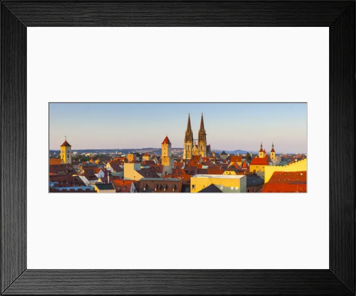 Framed Print : Elevated view towards St. Peters Cathedral illuminated at sunset, Regensburg, Upper Palatinate