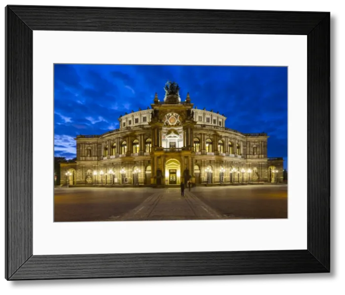 Framed Print : Opera House (Semperoper Dresden), Dresden, Saxony, Germany Framed Print : Opera House (Semperoper Dresden), Dresden, Saxony, Germany
