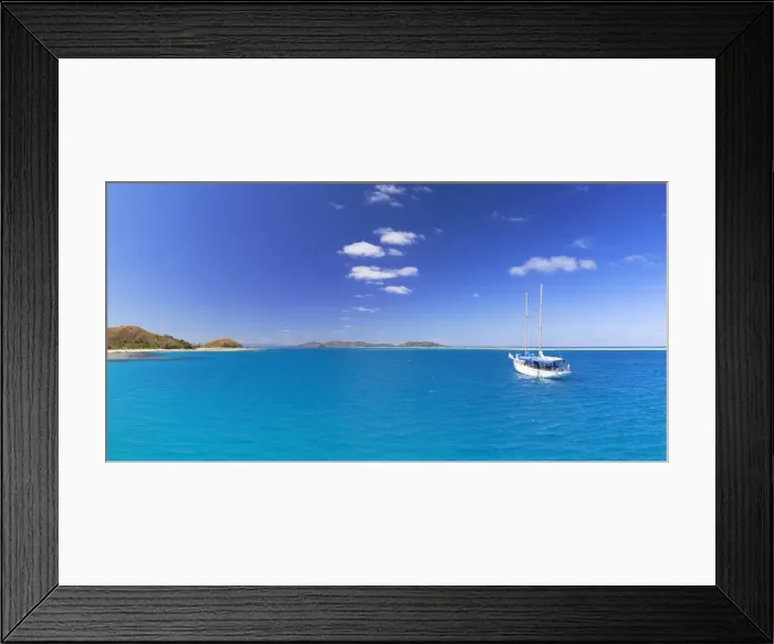 Framed Print : Yacht in lagoon of Mana Island, Mamanuca Islands, Fiji