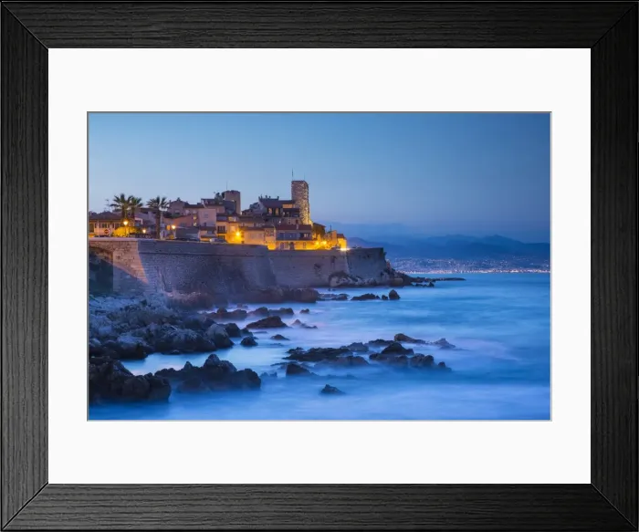 Framed Print : Old town and sea wall in Antibes, Alpes-Maritimes, Provence-Alpes-Cote D Azur, French Riviera Framed Print : Old town and sea wall in Antibes, Alpes-Maritimes, Provence-Alpes-Cote D Azur, French Riviera