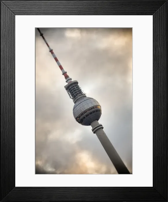 Framed Print : Germany, Deutschland. Berlin. Berlin Mitte. Alexanderplatz. Berliner Fernsehturm Framed Print : Germany, Deutschland. Berlin. Berlin Mitte. Alexanderplatz. Berliner Fernsehturm