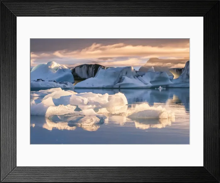 Framed Print : Jokulsarlon glacier lagoon, Iceland. Blocks of ice floating in the lagoon at sunset Framed Print : Jokulsarlon glacier lagoon, Iceland. Blocks of ice floating in the lagoon at sunset