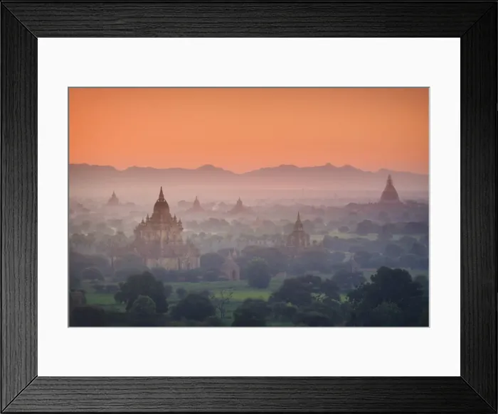 Framed Print : Myanmar (Burma), Temples of Bagan (Unesco world Heritage Site) Framed Print : Myanmar (Burma), Temples of Bagan (Unesco world Heritage Site)