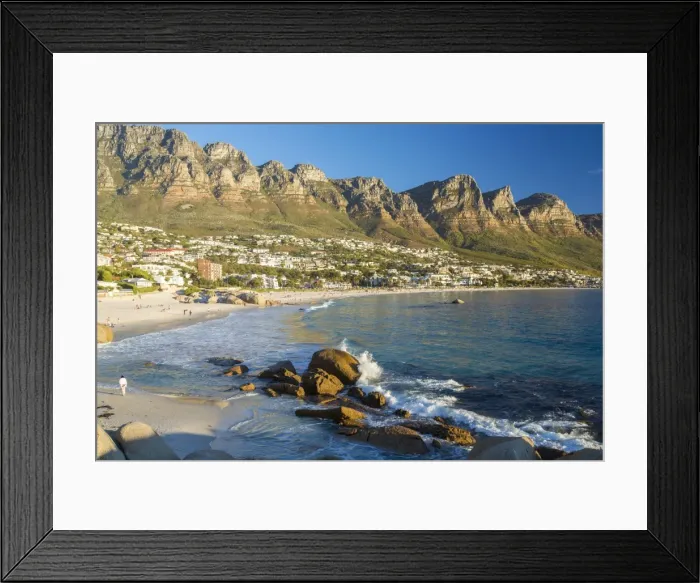 Framed Print : Camps Bay, Cape Town, Western Cape, South Africa Framed Print : Camps Bay, Cape Town, Western Cape, South Africa