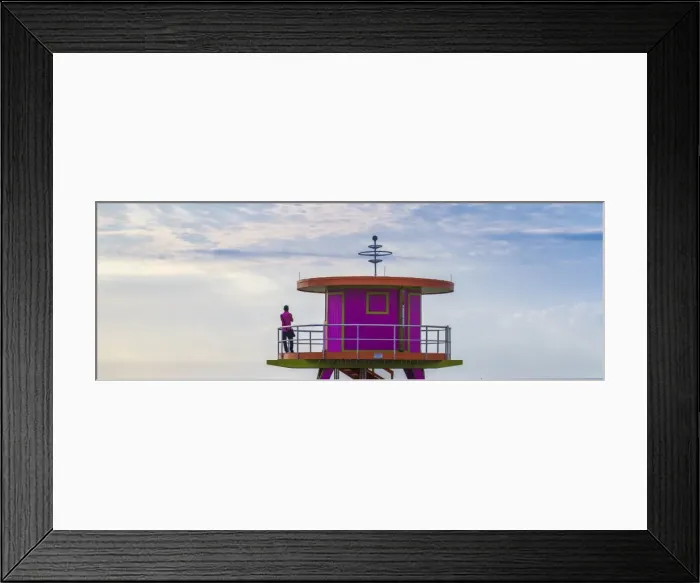 Framed Print : U. S. A, Miami, Miami beach, South Beach, Life guard beach hut Framed Print : U. S. A, Miami, Miami beach, South Beach, Life guard beach hut