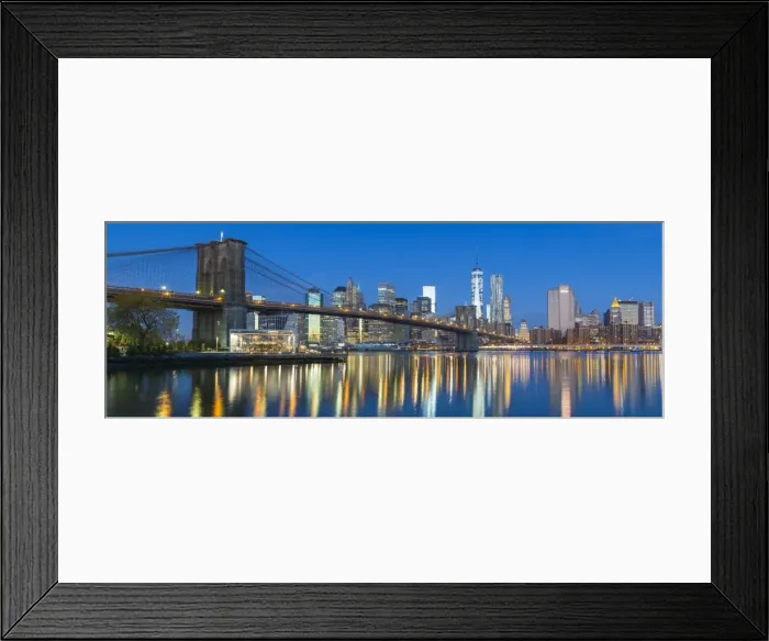Framed Print : USA, New York City, Downtown Financial district of Manhattan, One World Trade Center Framed Print : USA, New York City, Downtown Financial district of Manhattan, One World Trade Center