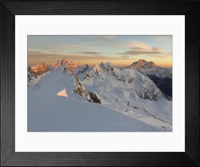 Framed Print : Winter sunset from the summit of Nuvolao towards the Giau with Pelmo and Civetta in the background