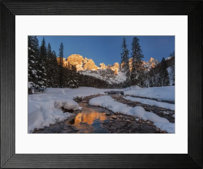 Framed Print : Winter sunset over the St Martins blades, Dolomites, Italy