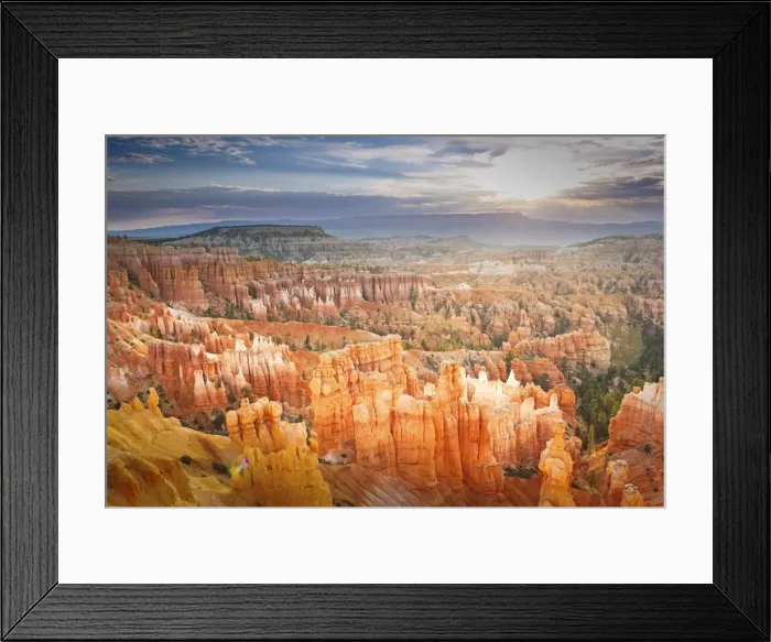 Framed Print : Sunrise at Bryce Canyon National Park, Utah, USA. From Sunset Point