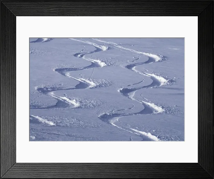 Framed Print : Deep powder snow, Ski traces, Tyrol, Austria