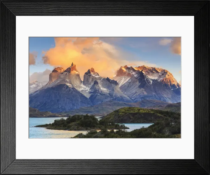 Framed Print : Chile, Patagonia, Torres del Paine National Park (UNESCO Site), Lake Pehoe Framed Print : Chile, Patagonia, Torres del Paine National Park (UNESCO Site), Lake Pehoe