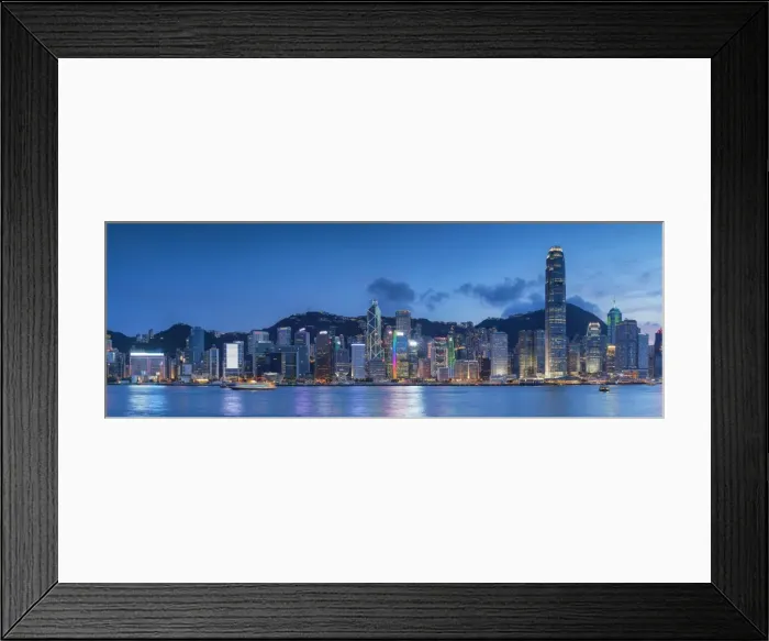 Framed Print : View of Hong Kong Island skyline at sunset, Hong Kong Framed Print : View of Hong Kong Island skyline at sunset, Hong Kong