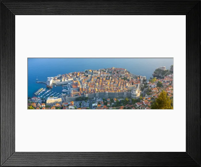 Framed Print : Elevated view over Stari Grad (Old Town), Dubrovnik, Dalmatia, Croatia Framed Print : Elevated view over Stari Grad (Old Town), Dubrovnik, Dalmatia, Croatia