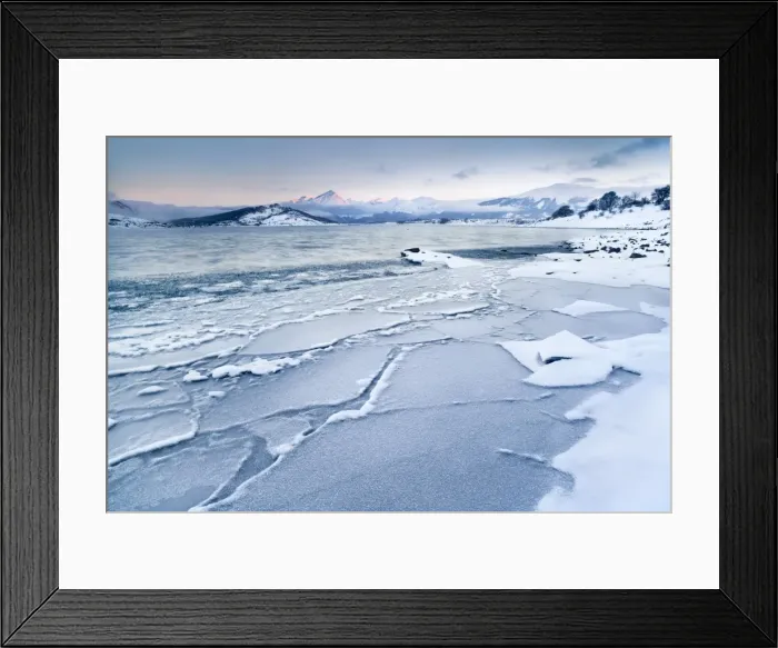 Framed Print : Italy, Abruzzo, Parco Nazionale del Gran Sasso-Laga, Campotosto Lake