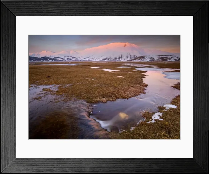 Framed Print : Italy, Marche, Sibillini National Park, Redentore mountain