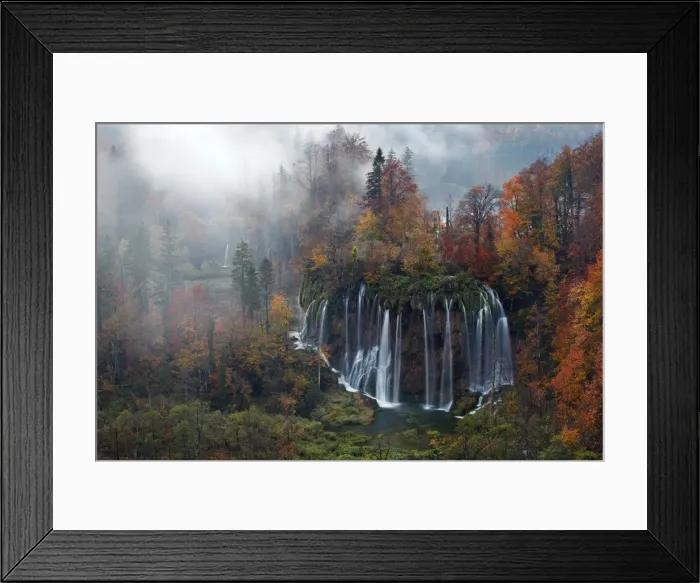 Framed Print : Croatia, The incredible autumn colours and waterfalls of Plitvice National Park Framed Print : Croatia, The incredible autumn colours and waterfalls of Plitvice National Park