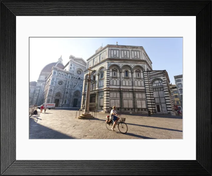 Framed Print : Italy, Italia. Tuscany, Toscana. Firenze district. Florence, Firenze. Piazza Duomo Framed Print : Italy, Italia. Tuscany, Toscana. Firenze district. Florence, Firenze. Piazza Duomo
