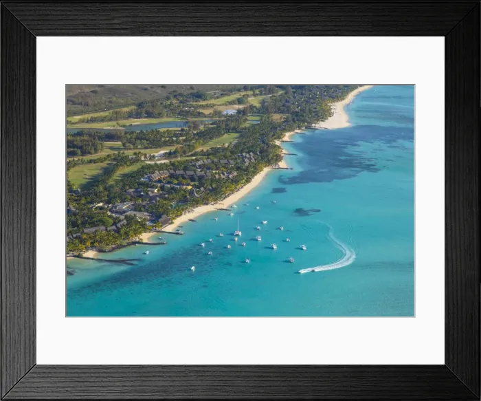 Framed Print : Le Morne Brabant Peninsula, Black River (Riviere Noire), West Coast, Mauritius Framed Print : Le Morne Brabant Peninsula, Black River (Riviere Noire), West Coast, Mauritius