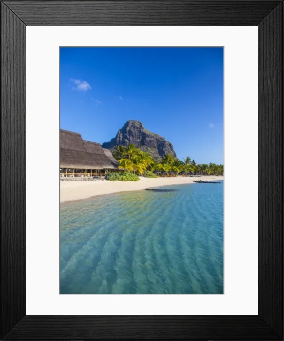Framed Print : Beachcomber Paradis Hotel, Le Morne Brabant Peninsula, Black River (Riviere Noire) Framed Print : Beachcomber Paradis Hotel, Le Morne Brabant Peninsula, Black River (Riviere Noire)
