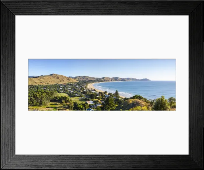 Framed Print : Elevated view over Wainui Beach, Gisborne, East Cape, North Island, New Zealand Framed Print : Elevated view over Wainui Beach, Gisborne, East Cape, North Island, New Zealand