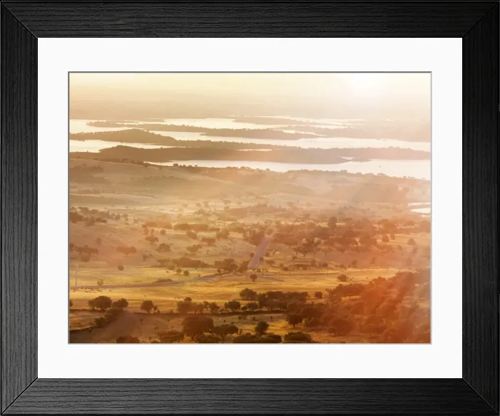 Framed Print : Portugal, Alentejo, Monsaraz, overview of landscape Framed Print : Portugal, Alentejo, Monsaraz, overview of landscape