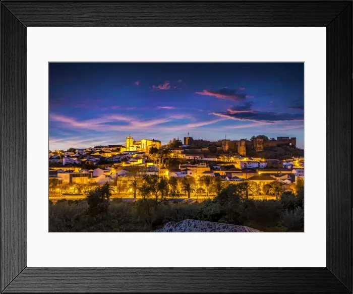 Framed Print : Sunset view of Silves, Algarve, Portugal Framed Print : Sunset view of Silves, Algarve, Portugal