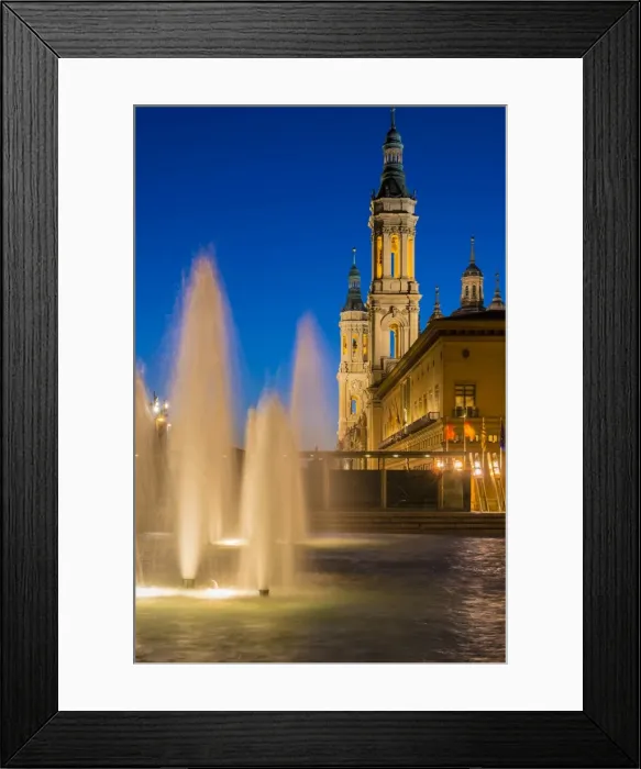 Framed Print : Night view of Plaza del Pilar square with Basilica de Nuestra Senora del Pilar, Zaragoza